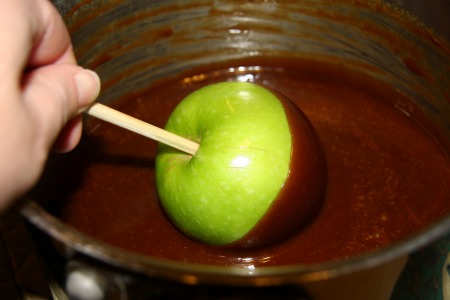 gluten free caramel apples