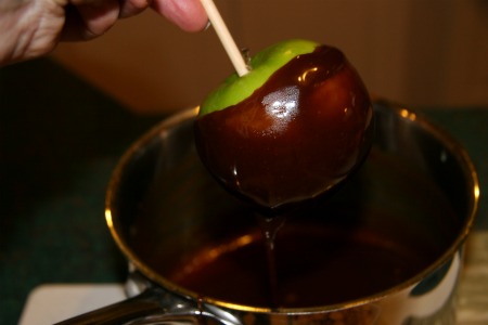 gluten free caramel apples