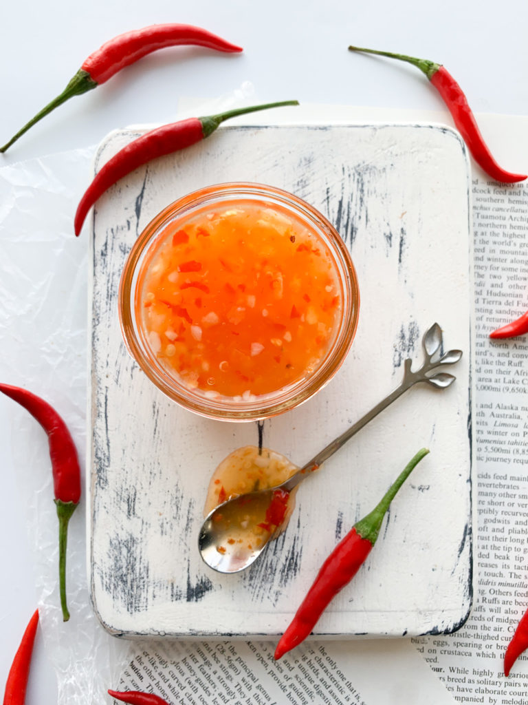 Sweet, spicy and tangy all at the same time. This gluten-free thai sweet chili sauce is an easy recipe that takes only 15 minutes to make.