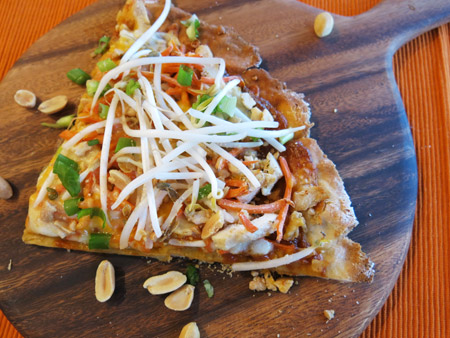 gluten-free thai chicken pizza