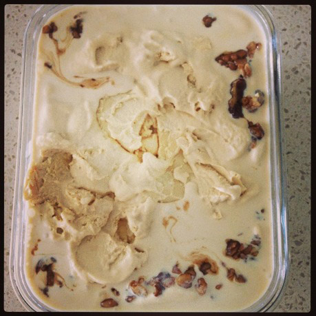 gluten-free walnut ice cream