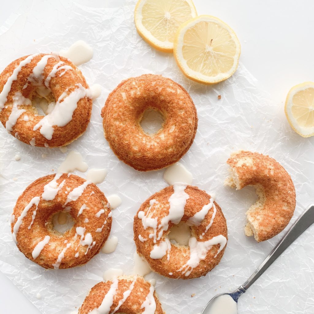 These delicious low carb and gluten-free lemon donuts are a great keto treat.