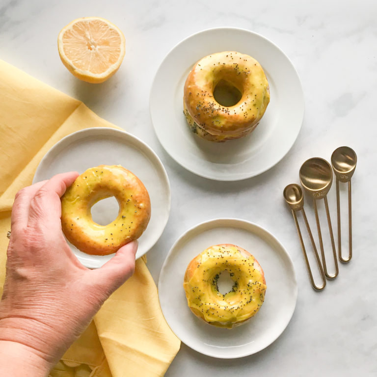 These easy to make gluten-free lemon poppyseed donuts are made with simple ingredients and are loaded with lemon flavour.